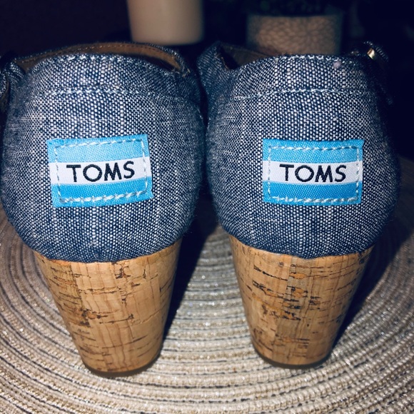 TOMS Espadrilles Size 8M.NEW - Picture 6 of 6